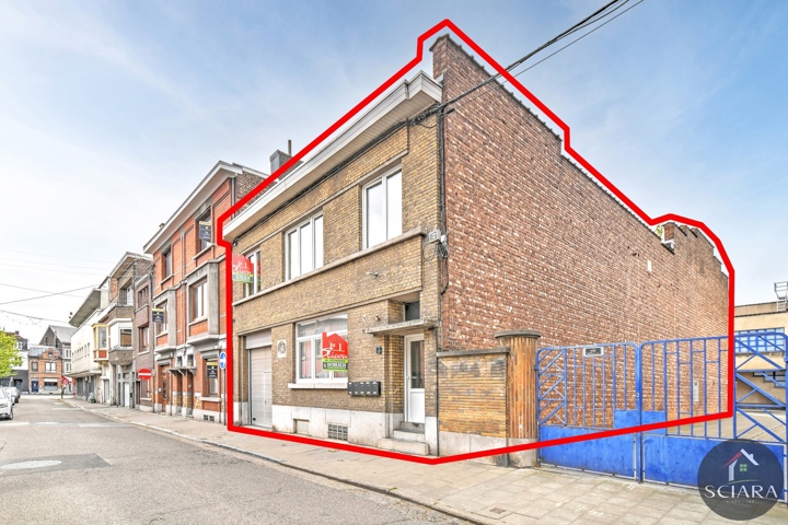 Immeuble à appartements à vendre