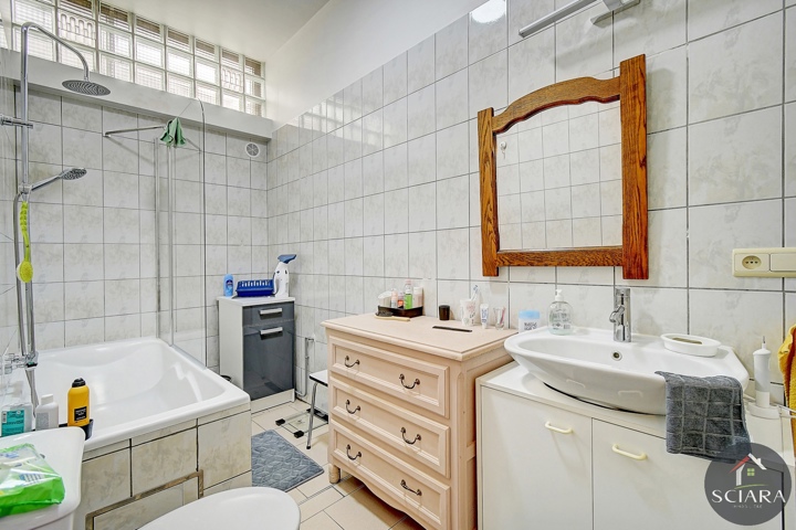 Immeuble à appartements à vendre