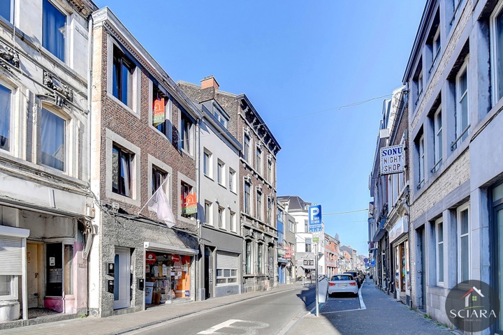 Immeuble à appartements à vendre