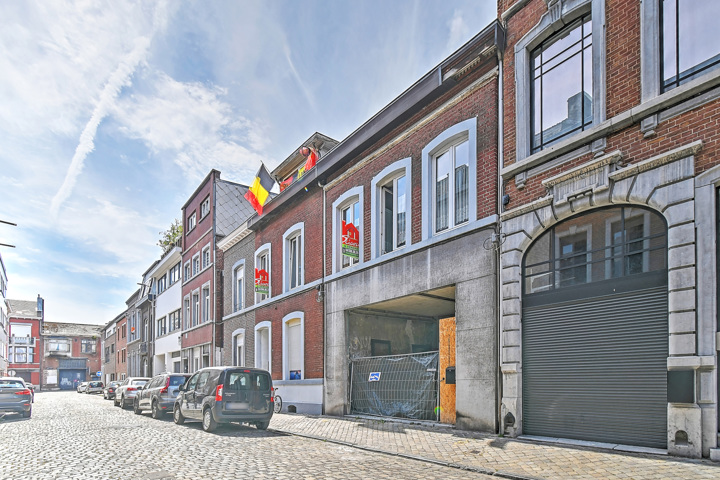 Immeuble à appartements à vendre