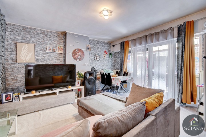 Immeuble mixte à vendre