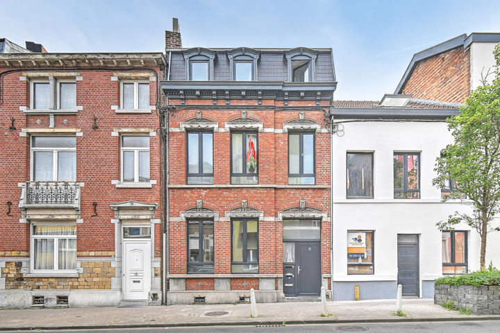 Immeuble à appartements à vendre