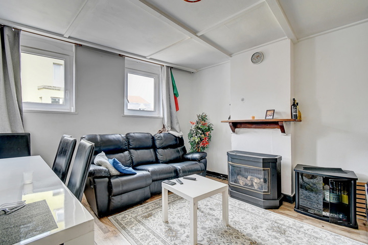 Immeuble à appartements à vendre