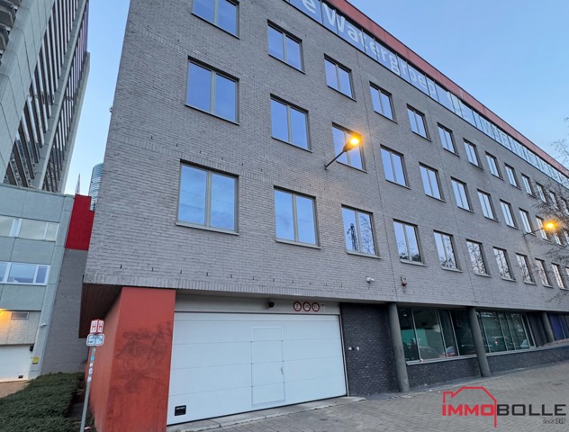 Inside parking - for rent - 1030 Schaerbeek