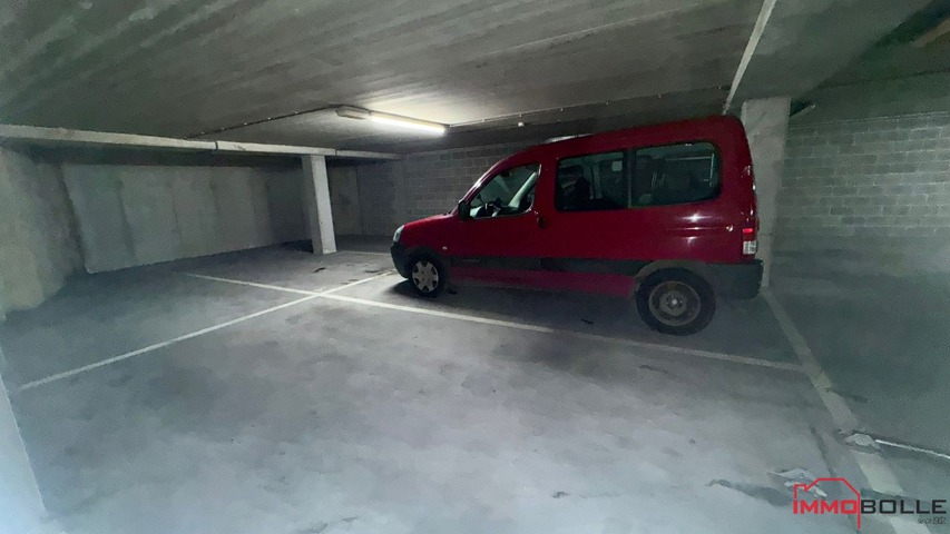 Inside parking - for sale - 1050 Ixelles