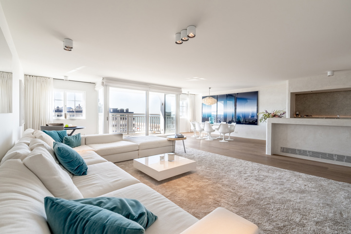 EXCLUSIEF te koop  - Recent appartement op het Albertplein  