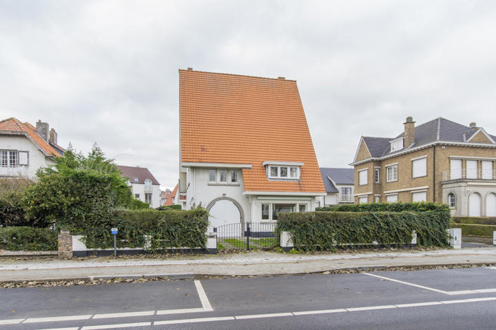 Ongemeubelde villa te huur vlakbij het Casino en Zeedijk te Knokke