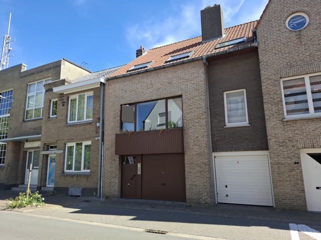 VAN STEENESTRAAT - KBV001