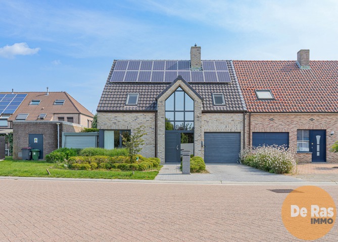 ZELE - Instapklare woning met 4 kamers op uitstekende locatie 12