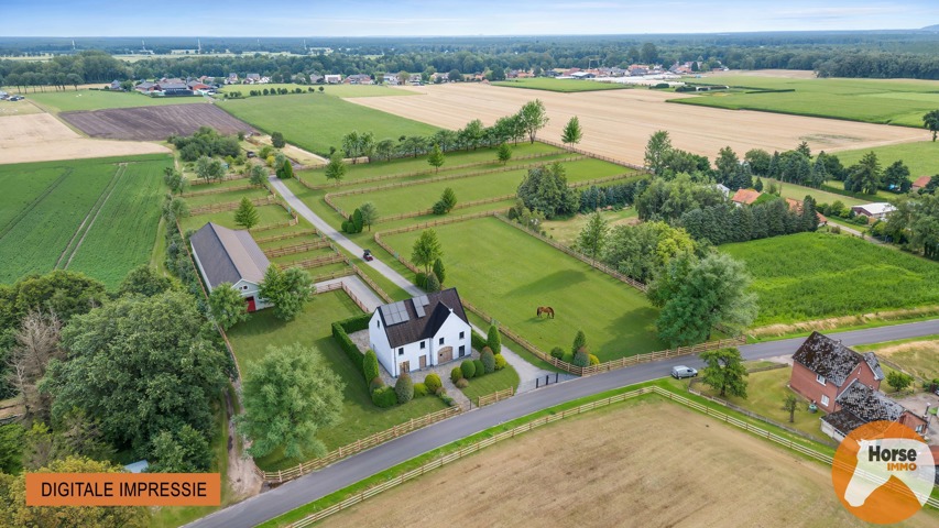 OUDSBERGEN - Grond voor woning met stalgebouw op 2ha70 4