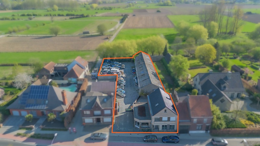 BURST - Solide woning met vergunde loods (400m²) op centrale locatie 5