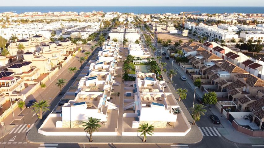 SPANJE - Appartementen Ibiza-stijl 1km van strand, zee. 7
