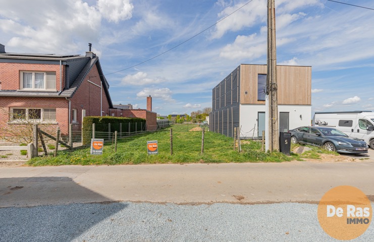 OUTER - Mooie bouwgrond LOT1 voor HOB op ca 4a 26