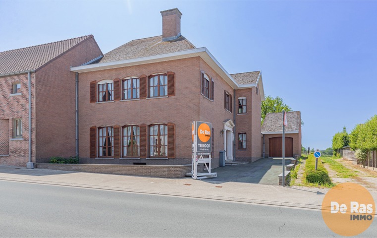 HELDERGEM - Solide woning met 4 slkp, tuin en garage! 3