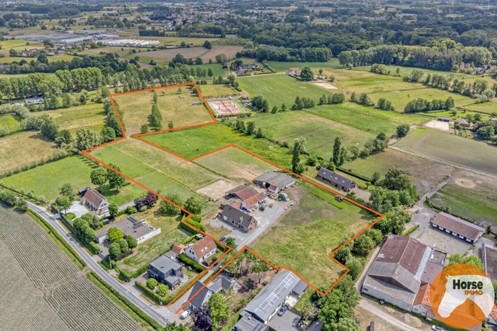 HEUSDEN - Rustig gelegen hoeve op 3ha 29a 14ca 14