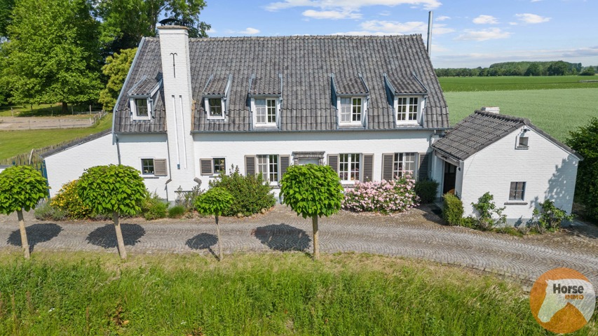 RUMMEN - Charmant landhuis op idyllische locatie op 1ha54 3