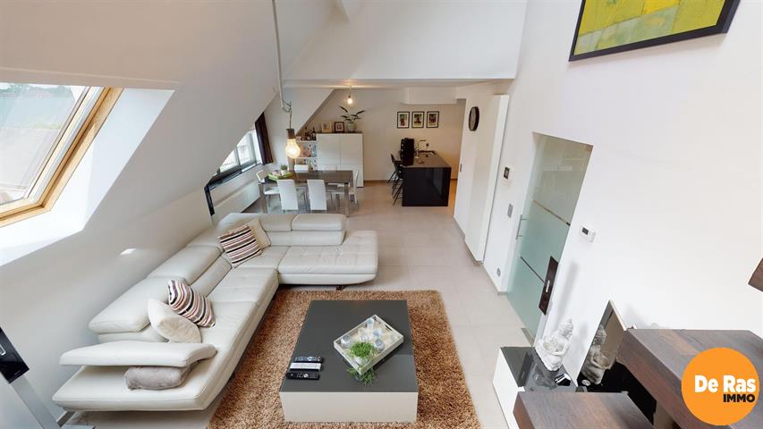 SINT-LIEVENS-HOUTEM - Exclusief duplexappartement vlakbij het centrum. 2