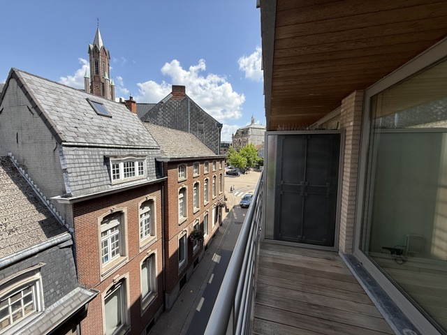 WETTEREN - Hernieuwd appartement in het centrum. 1