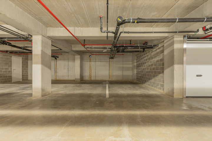 BURST - Ondergrondse staanplaats op centrale ligging! 7