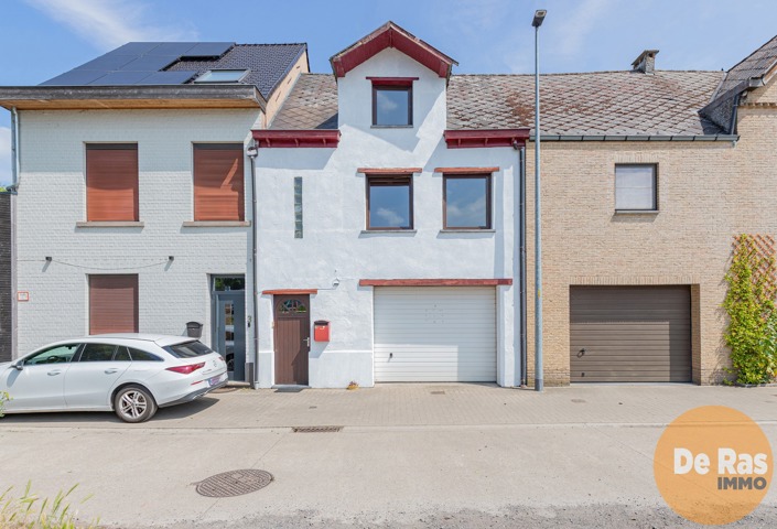 EREMBODEGEM - Woning met magazijn op centrumligging 23
