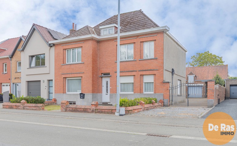 BURST - Te renoveren woning met tal van mogelijkheden 10