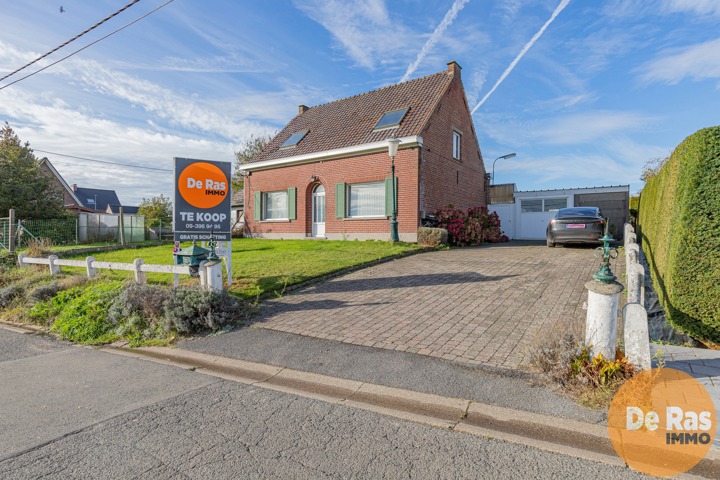 STRIJPEN - Stevige hob met grote tuin en heel wat potentieel 24