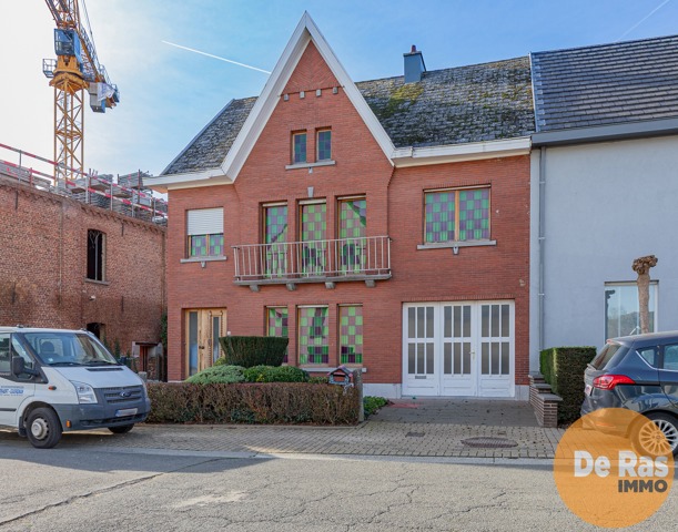 RESSEGEM - Stevige gezinswoning met 3 slpks, tuin en garage 8