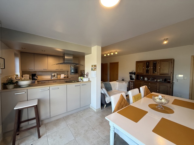 SERSKAMP - Recent gelijkvloers appartement met ruim terras. 3