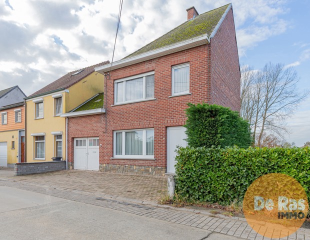 GIJZENZELE - Solide woning met 3 kamers op goede locatie 9