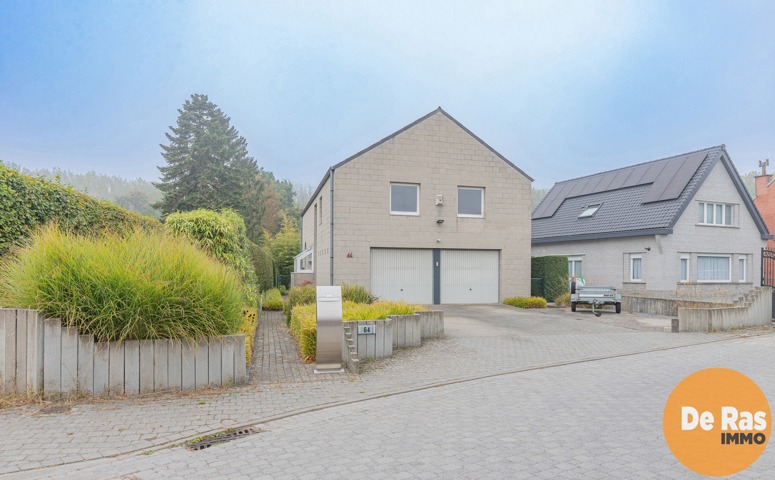 EREMBODEGEM- Ruime gezinswoning met tuin en weide 1