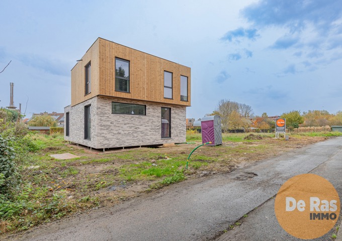 EREMBODEGEM - Nieuwbouwproject van 3 woningen op rustige locatie 1