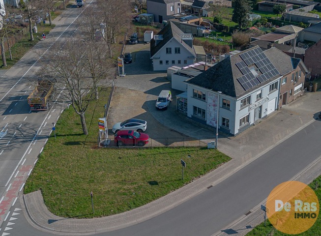 ERPE - Handelswoning met grote zichtbaarheid en parking 3