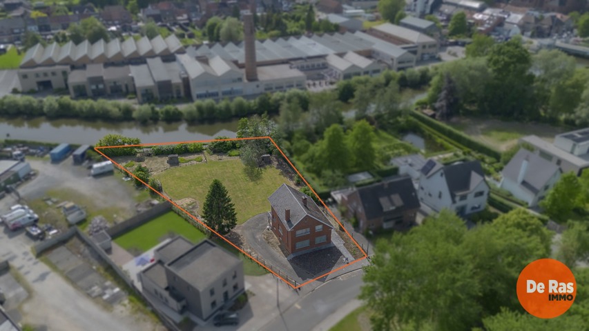 EREMBODEGEM - Solide villa op ca. 25a met schitterende tuin 1
