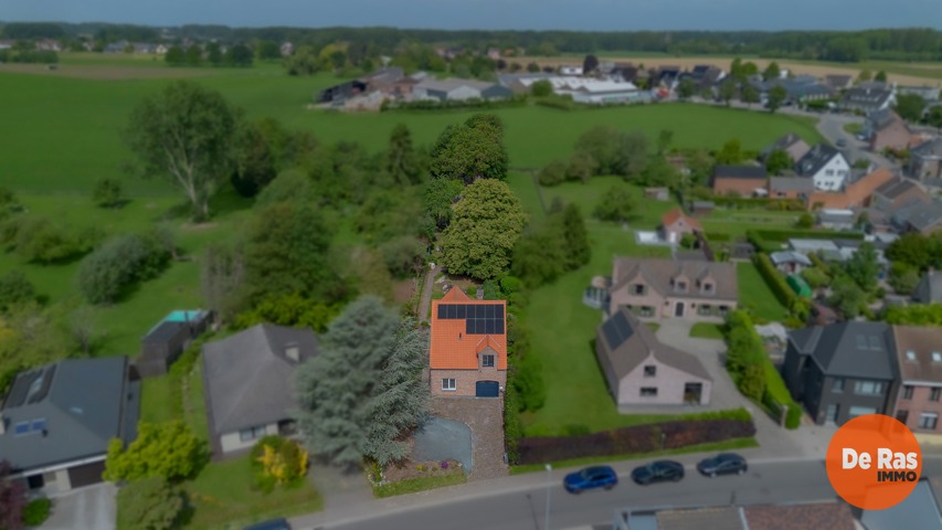 ERPE – Gerenoveerde woning met schitterende tuin op ca. 15 are 1