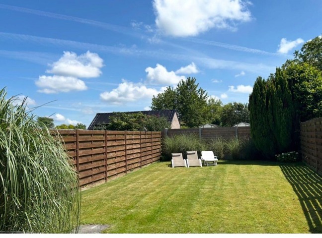 DENDERHOUTEM - Bel - etage met 3 slpk, tuin en ruime garage! 3