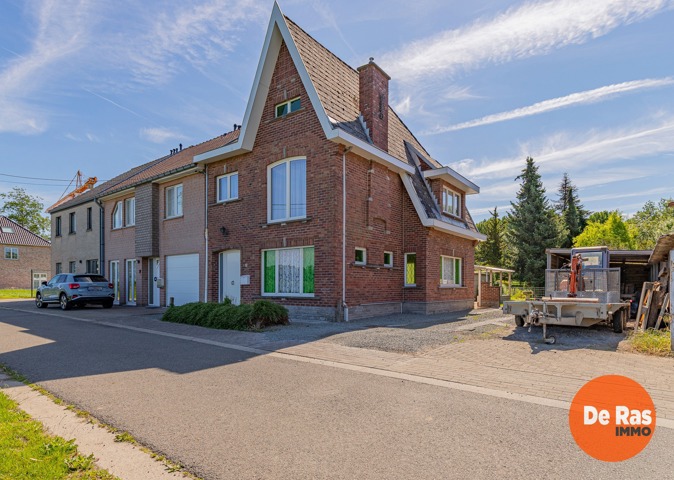 GIJZEGEM - Halfopen bebouwing met ruime tuin 4