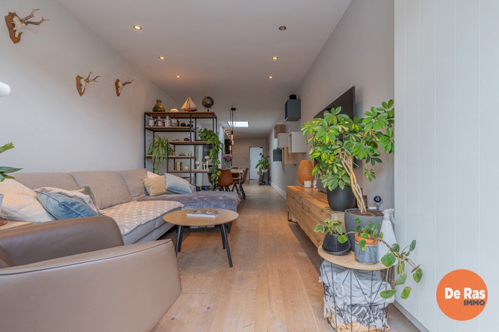 BERLARE - Stijlvolle woning met zuid gerichte tuin 3