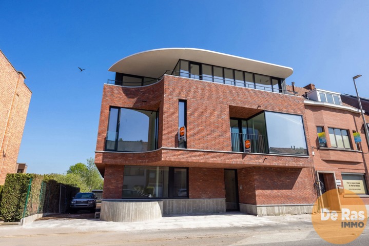 DENDERMONDE - Uniek appartement op topligging 1