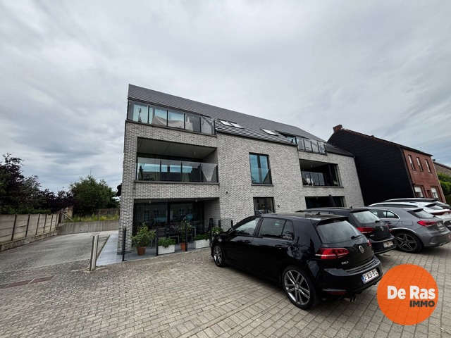 SMETLEDE - Ruim & lichtrijk appartement met staanplaats 2