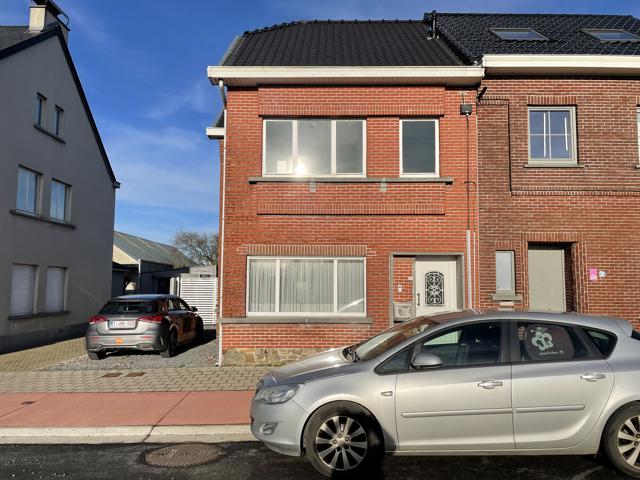 LEDE - Gerenoveerde HoB met grote tuin. 1