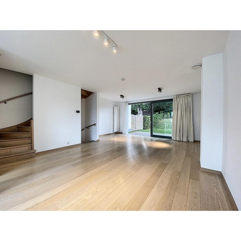 Estate #7698008