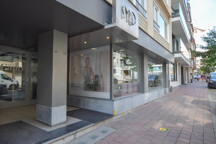 Bien commercial bien entretenu dans un emplacement central entre Rubensplein et Lippenslaan à Knokke.