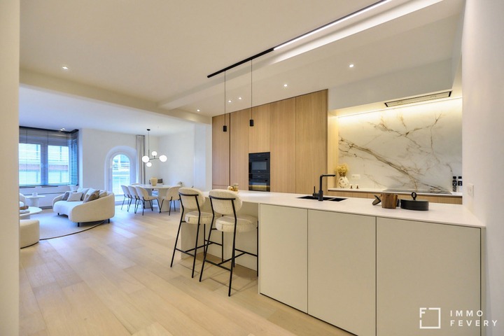 Appartement entièrement rénové dans un endroit central à Knokke.