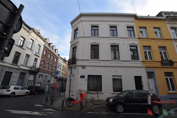 Studio - à louer - 1050 Ixelles - #3958481-3
