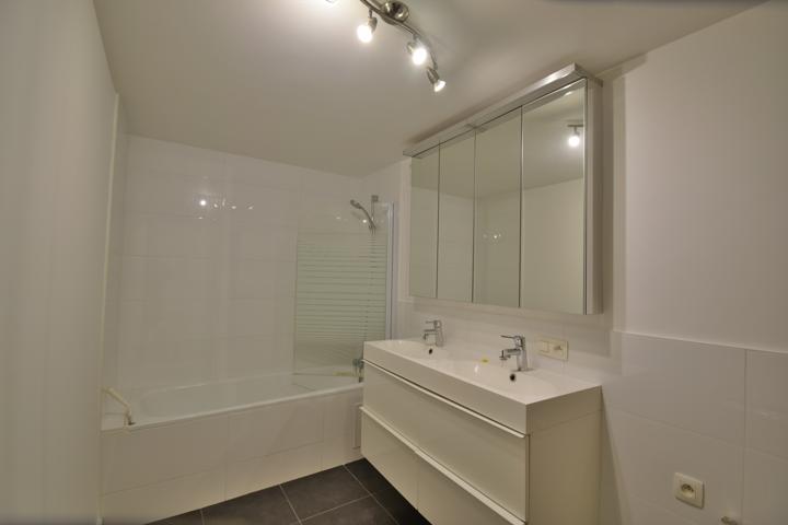 Rez-de-chaussée - à louer - 1050 Ixelles - #4614116-6