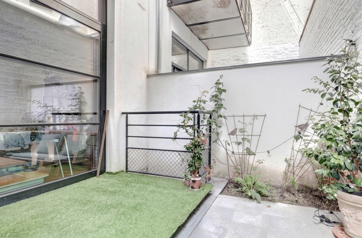 Rez-de-chaussée - à louer - 1000 Bruxelles - #7725347-4