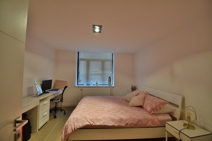 Rez-de-chaussée - à louer - 1000 Bruxelles - #7762088-4