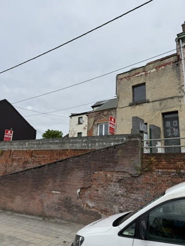 ENSEMBLE IMMOBILIER COMPRENANT 2 MAISONS, JARDIN,TERRASSE