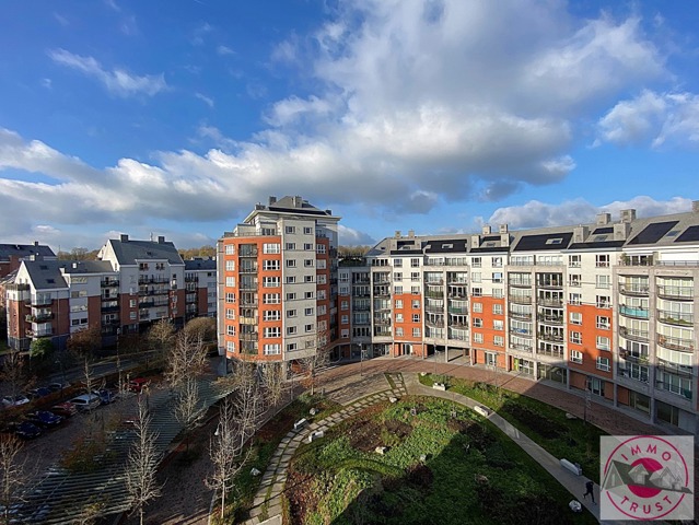 Penthouse - for rent - 1090 Jette