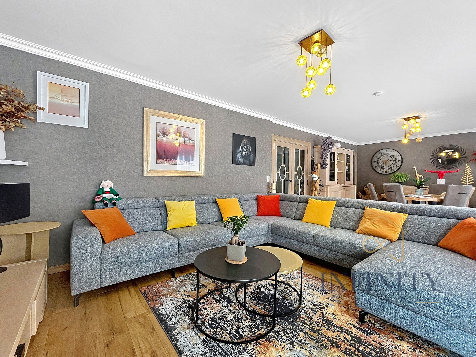 MAGNIFIQUE APPARTEMENT RENOVE - 3CH - TERRASSE - GARAGE